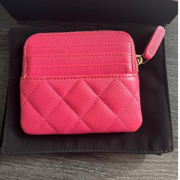 Authentic Chanel Pink Caviar Quilted Zip Card Holder Wallet 23S Gold Hardware - Picture 5 of 11